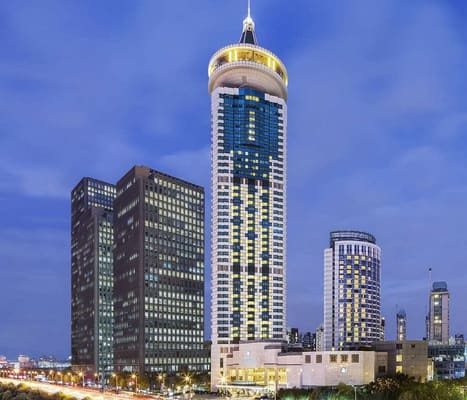 DoubleTree by Hilton Shanghai–Pudong, Shanghai: exterior of the building