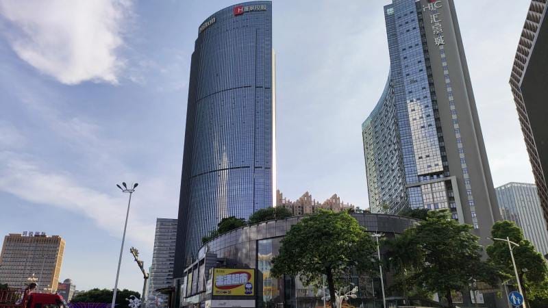Hilton Dongguan, Dongguan: exterior of the building
