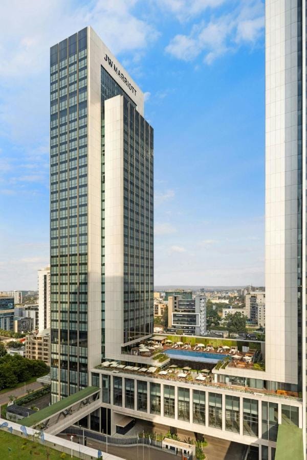 JW Marriott Hotel Nairobi (Global Trade Centre Hotel Tower), Nairobi: exterior of the building